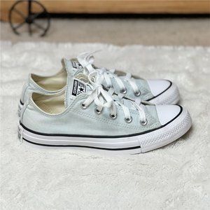 Converse Women's Chuck Taylor All Star Low Top Baby Blue Sneakers Size 6